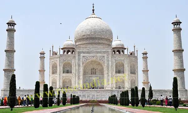 a visit to agra
